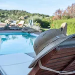 וילה Lussuosa Con Piscina Opera Dell'arch.couelle