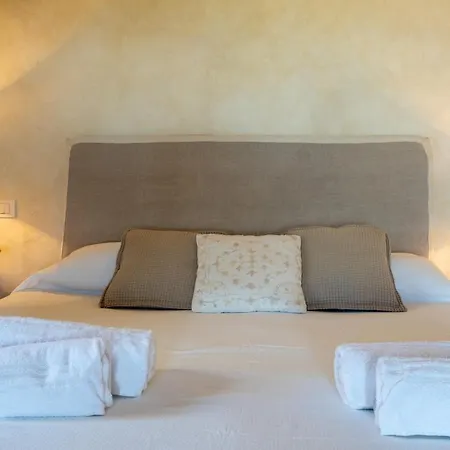 Lussuosa Con Piscina Opera Dell'arch.couelle