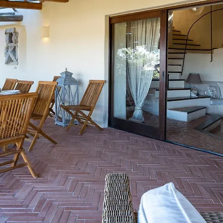 Lussuosa Con Piscina Opera Dell'arch.couelle ヴィラ ポルト・チェルボ