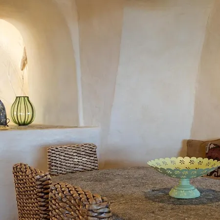 ヴィラ Lussuosa Con Piscina Opera Dell'arch.couelle