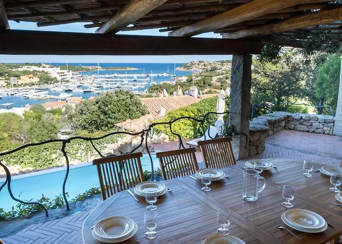 Lussuosa Con Piscina Opera Dell'arch.couelle Villa Porto Cervo