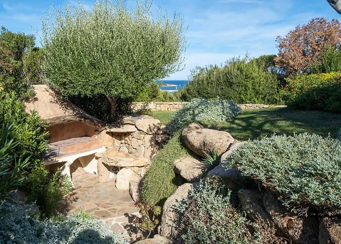 Villa Lussuosa Con Piscina Opera Dell'arch.couelle *