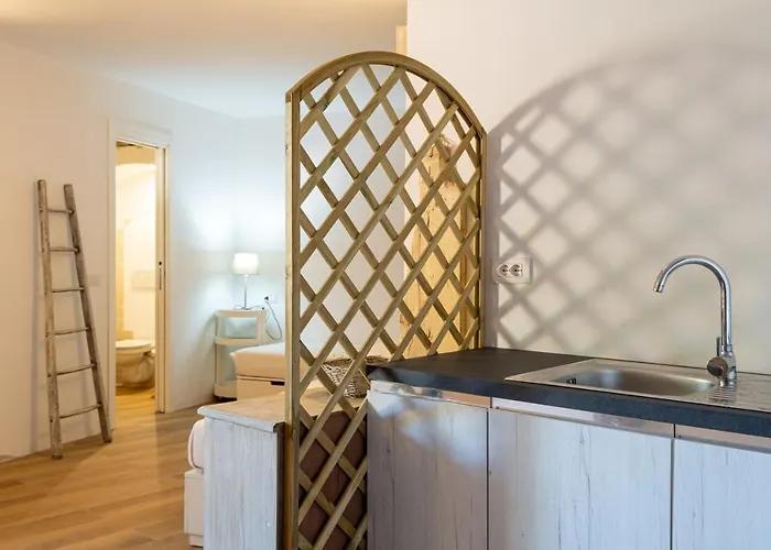 Villa Lussuosa Con Piscina Opera Dell'arch.couelle