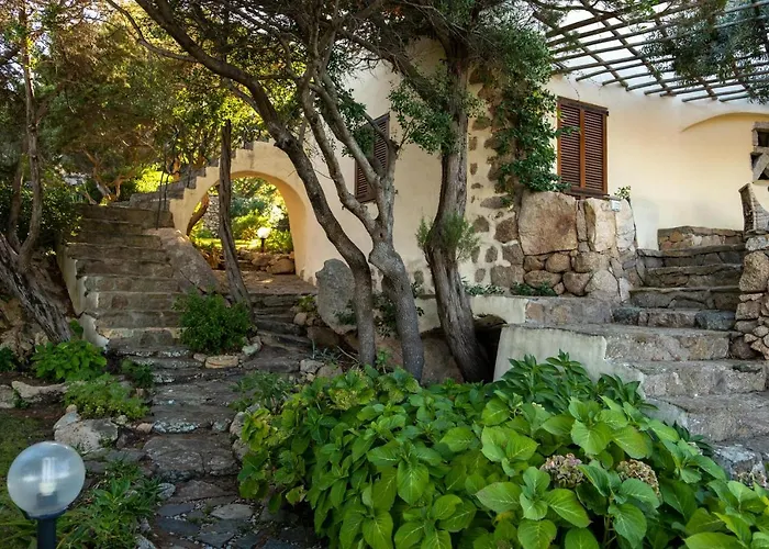 Lussuosa Con Piscina Opera Dell'arch.couelle Villa *