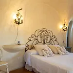 Lussuosa Con Piscina Opera Dell'arch.couelle Villa *