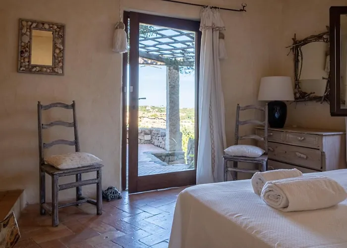 Lussuosa Con Piscina Opera Dell'arch.couelle *